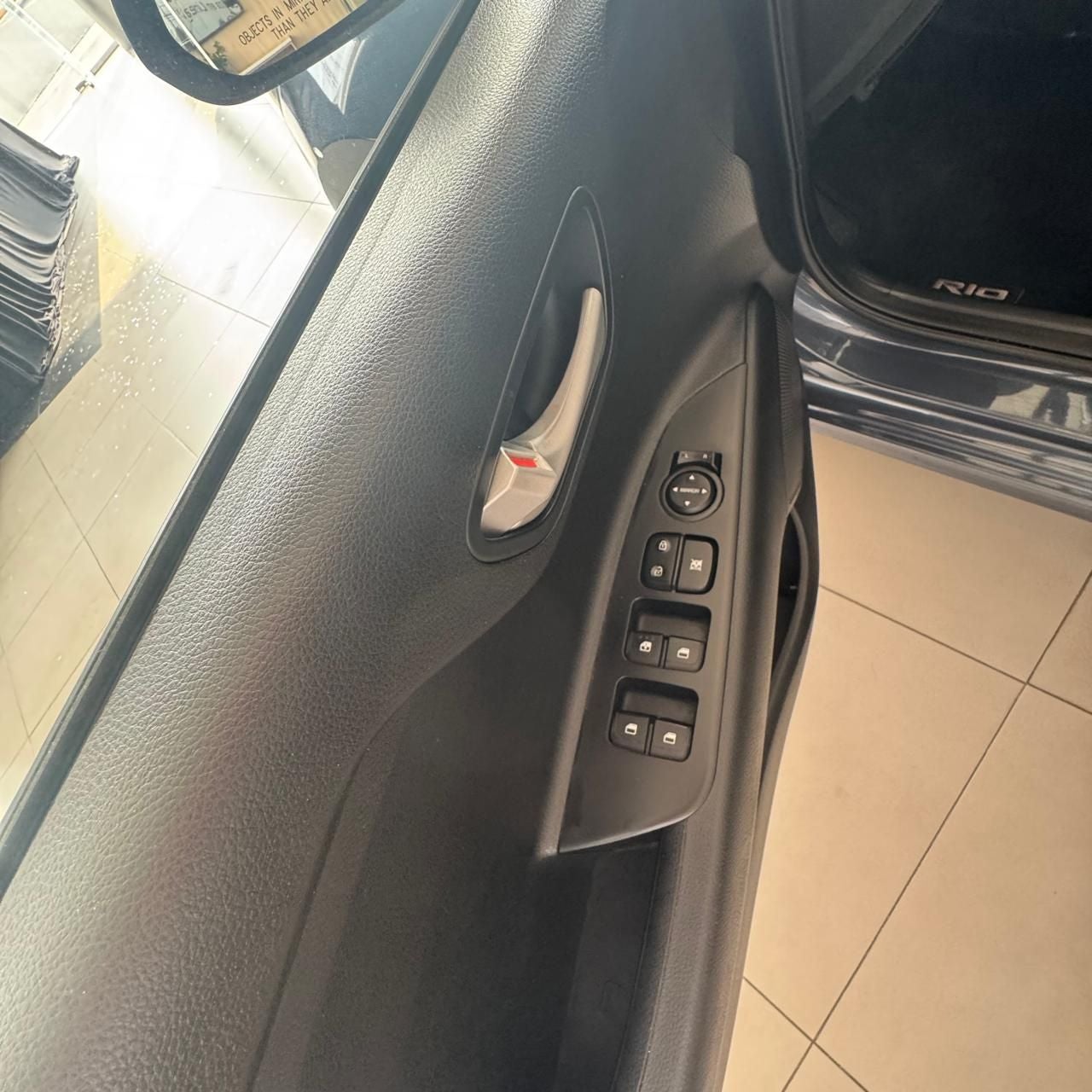 2022 Kia Rio 1.6 Hb LX Mt