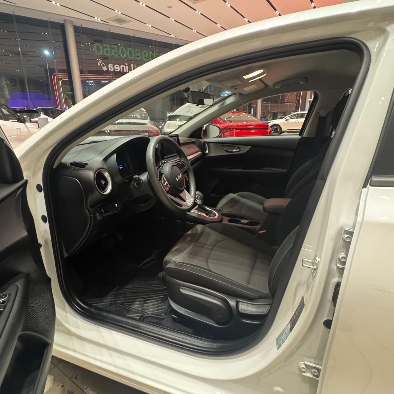 2024 Kia Forte 2.0 L Sedan At