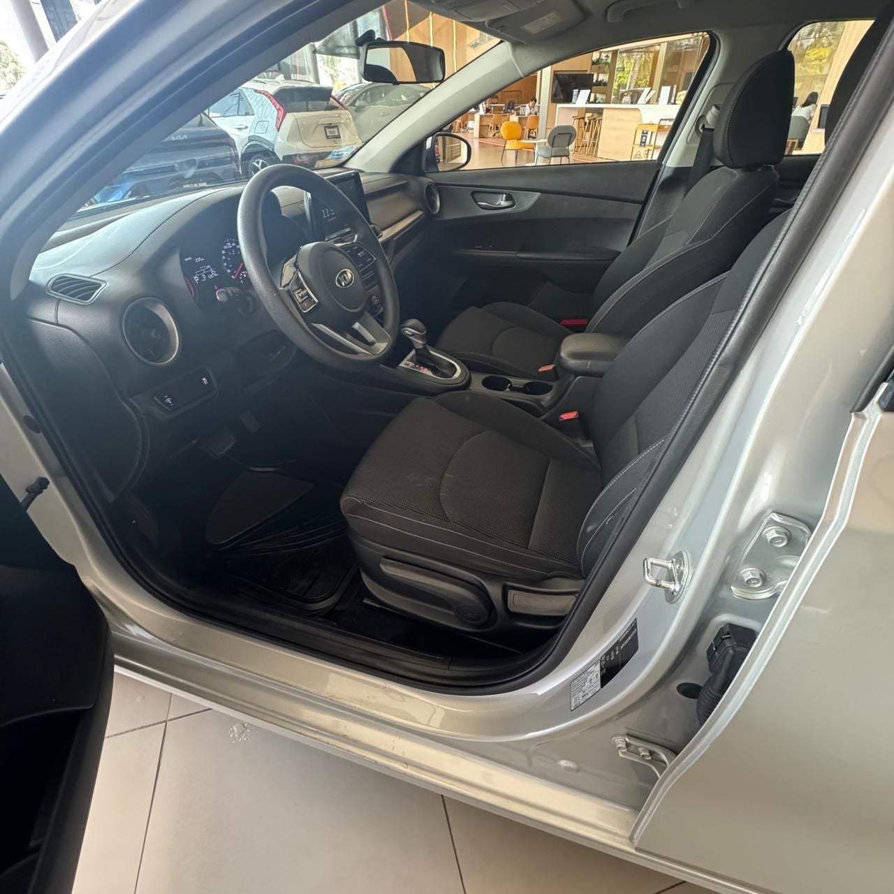 2021 Kia Forte 2.0 LX 4 p At