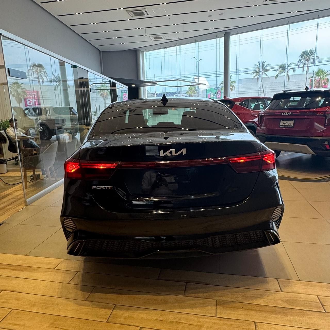 2022 Kia Forte 2.0 LX Mt