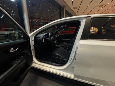 2023 Kia Forte 2.0 GT Line Sedan At