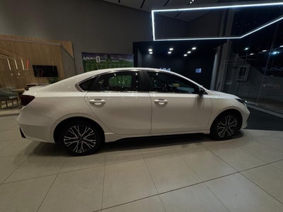 2023 Kia Forte 2.0 GT Line Sedan At