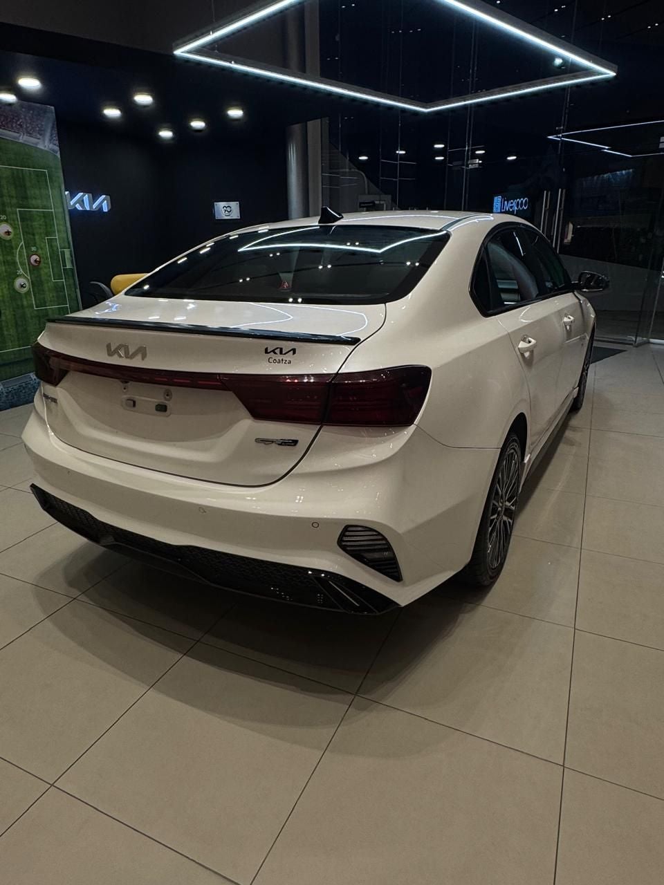 2023 Kia Forte 2.0 GT Line Sedan At