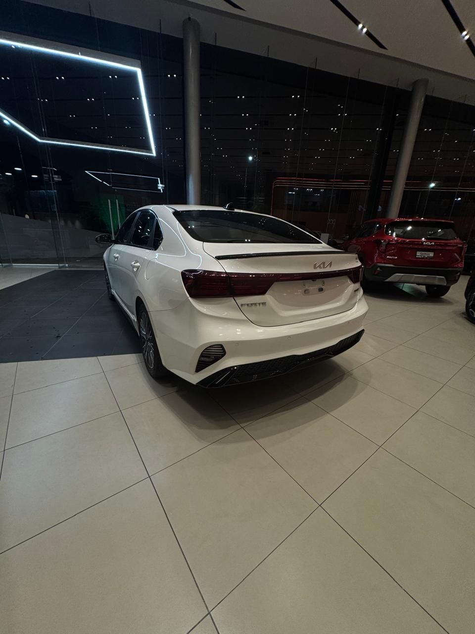 2023 Kia Forte 2.0 GT Line Sedan At