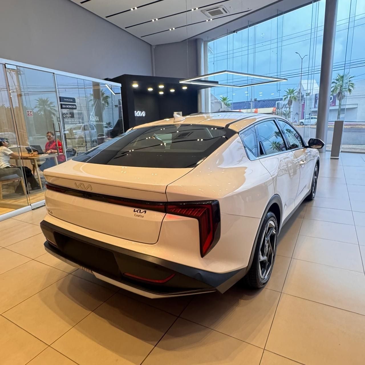 2025 Kia K4 2.0 Ex IVT At