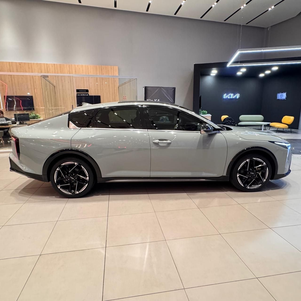 2026 Kia K4 1.6 Gt Line Turbo At