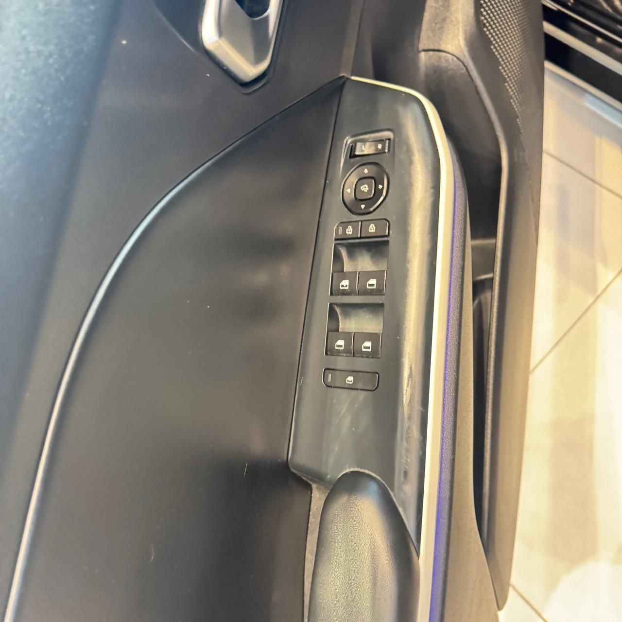 2025 Kia K4 1.6 Gt Line Turbo At