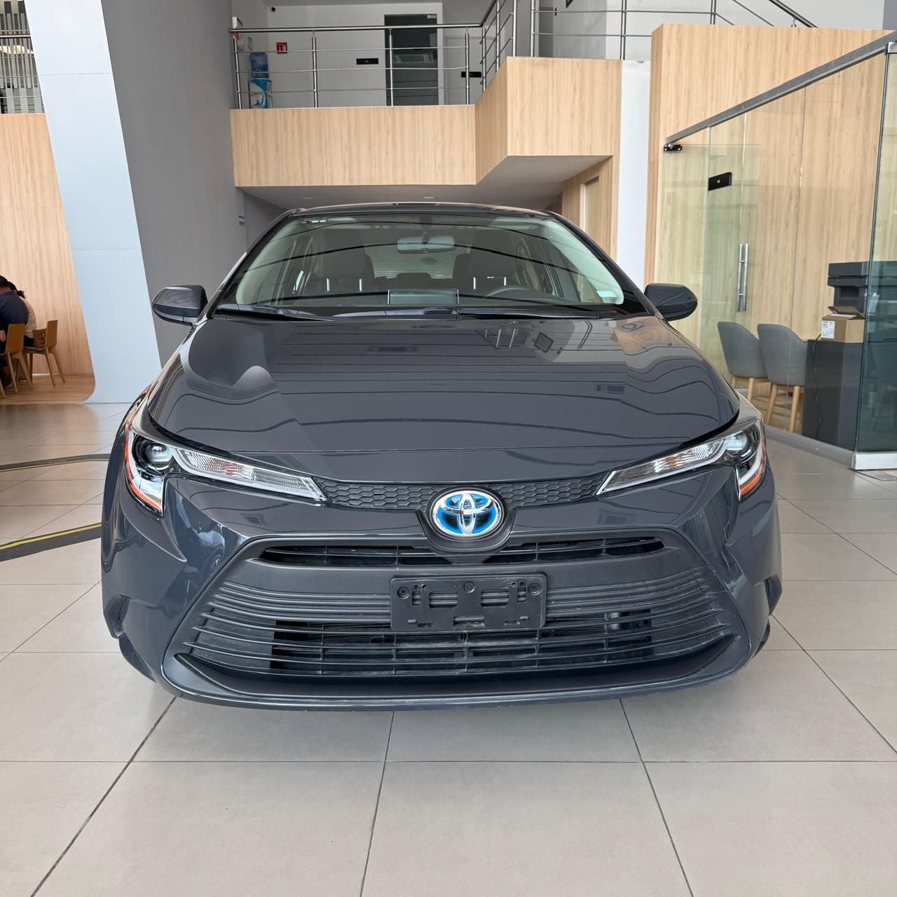 2025 Toyota Corolla 1.8 Le Hybrid At