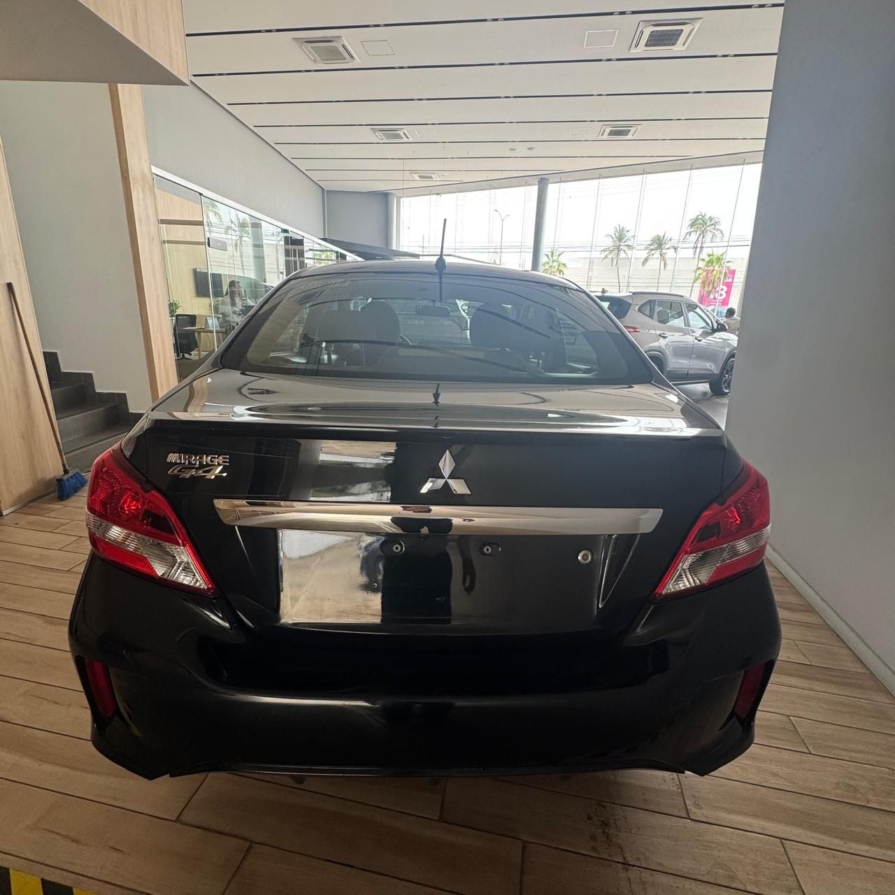 2023 Mitsubishi Mirage 1.2 G4 GLX Mt